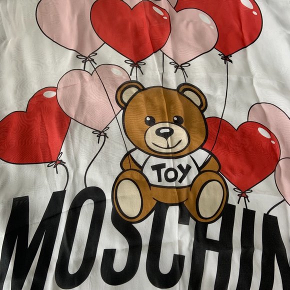 Authentic Designer Brand Name Moschino Teddy Bear White Silk Scarf / Wrap - Picture 5 of 5
